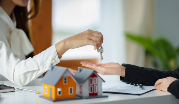 Buy and hold investors