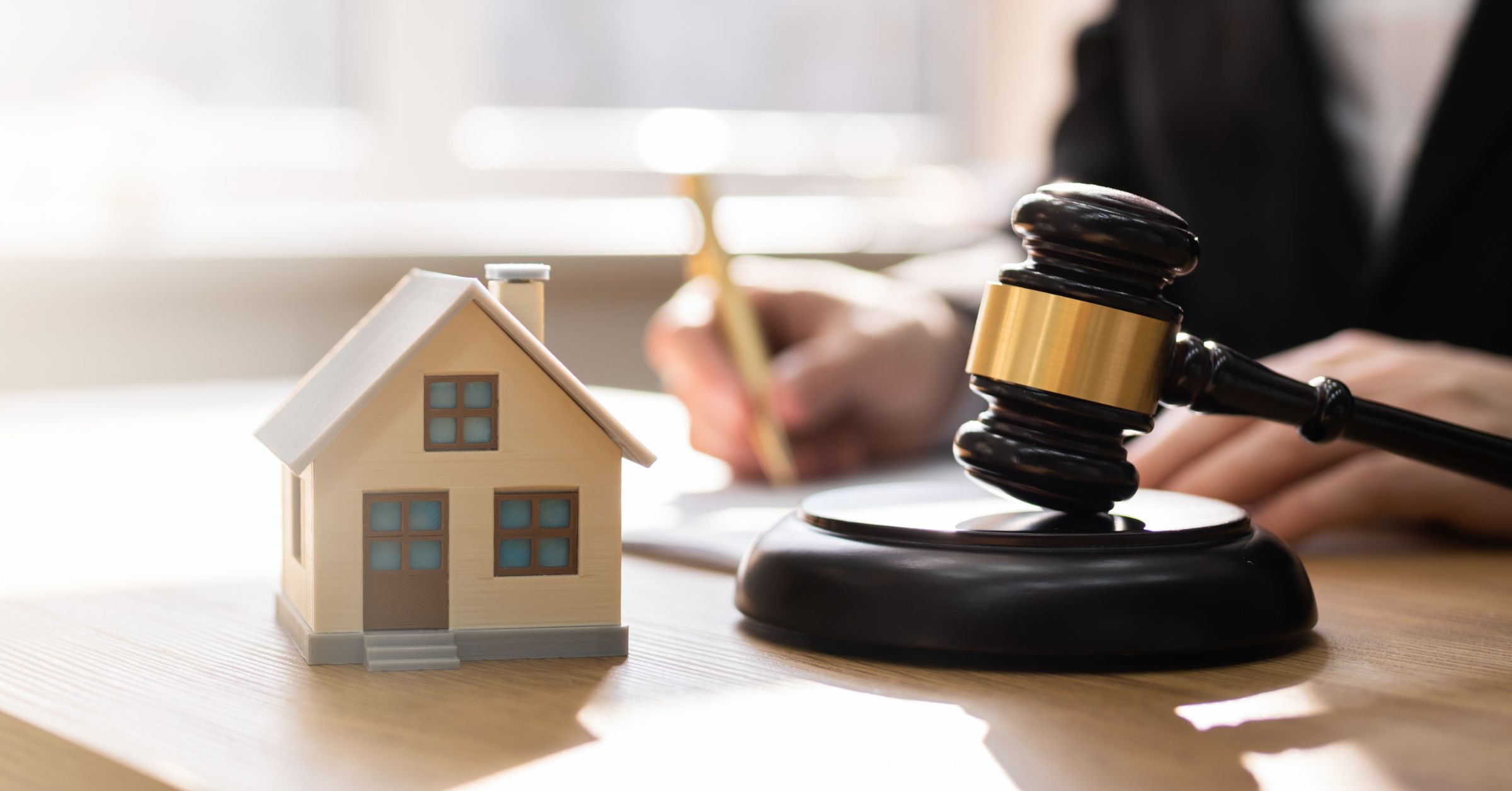 How to Identify and Invest in Pre-Foreclosure Properties