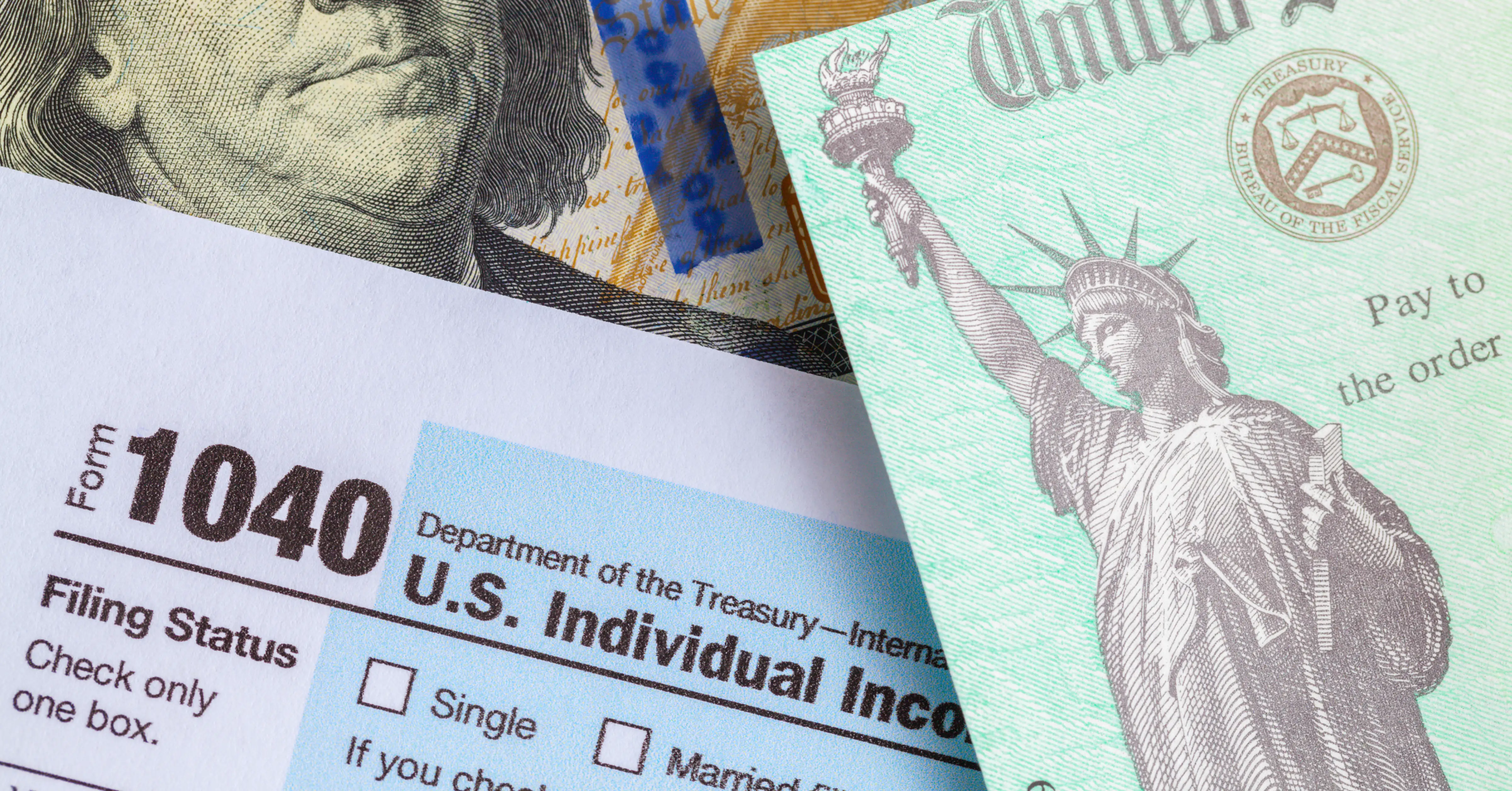 How to File Taxes as a Real Estate Agent