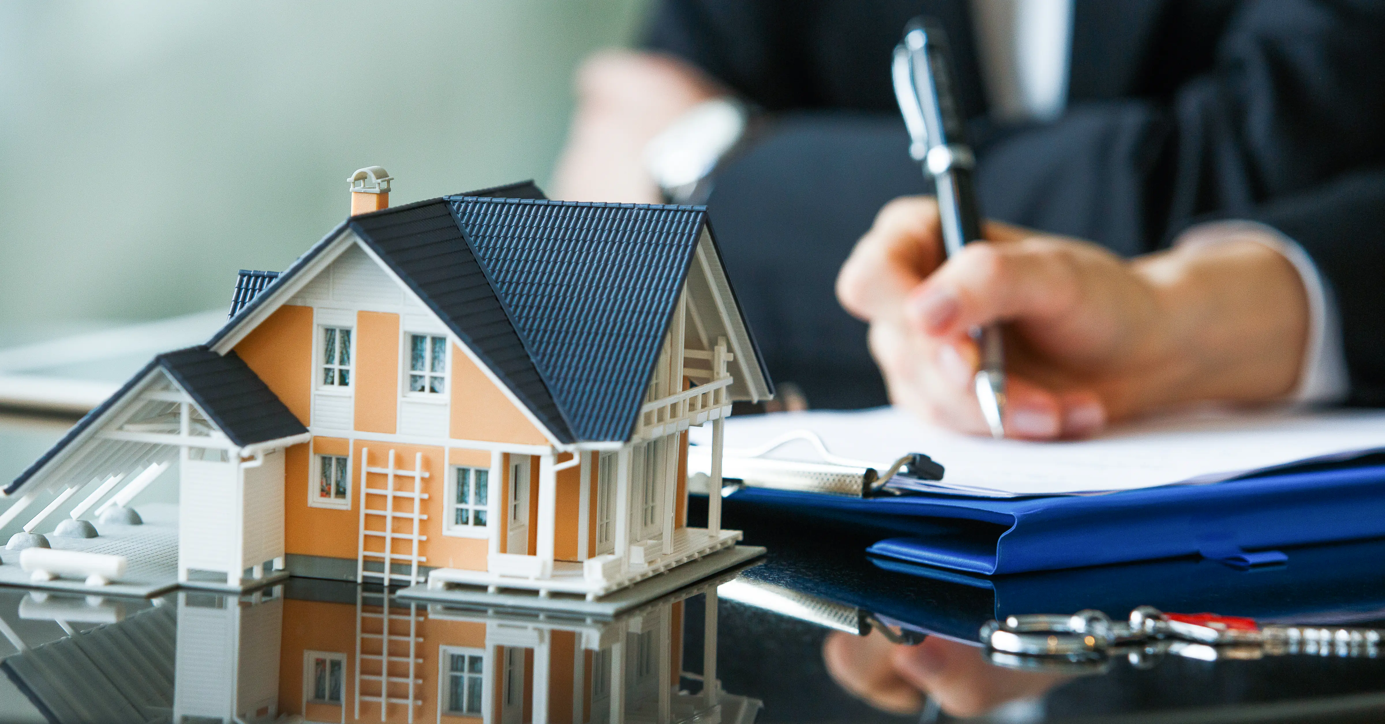 What is Wholesaling in Real Estate?